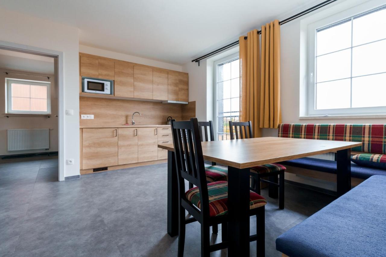Apartment Aura Iii