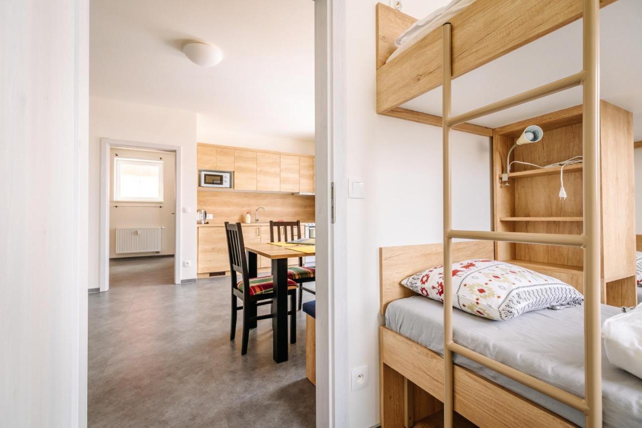 Aura Iii Apartment *